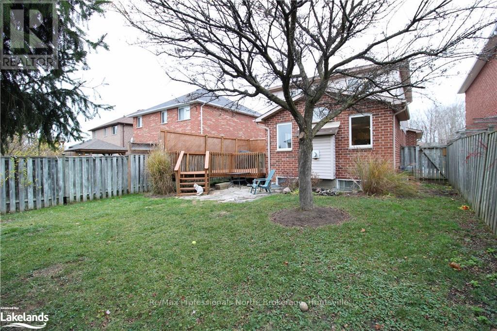 169 Taylor Drive, Barrie, Ontario  L4N 8L1 - Photo 8 - S10439674