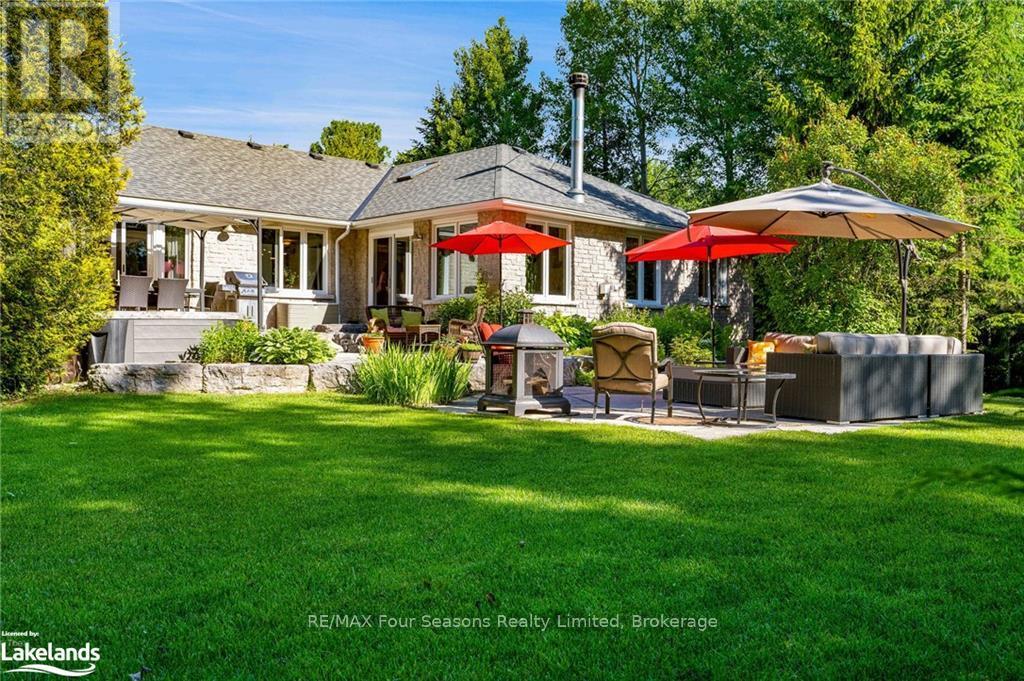 110 Scotts Court, Blue Mountains, Ontario  N0H 1J0 - Photo 4 - X10440252