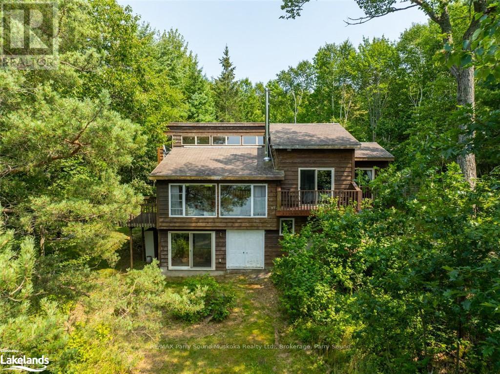 12 LINDA LANE W, Carling, Ontario