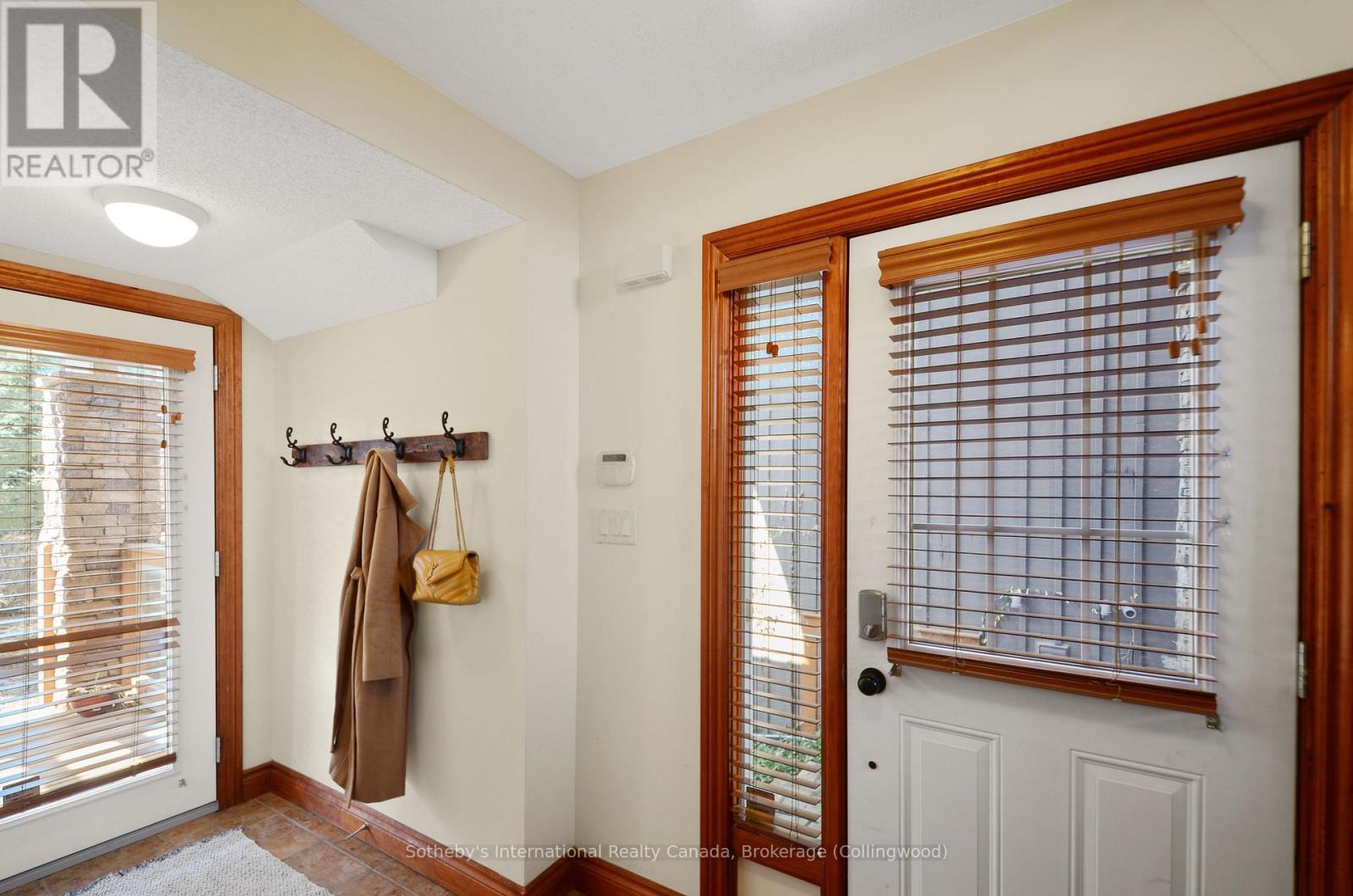 32 - 214 Blueski George Crescent, Blue Mountains, Ontario  L9Y 0V5 - Photo 10 - X10440268