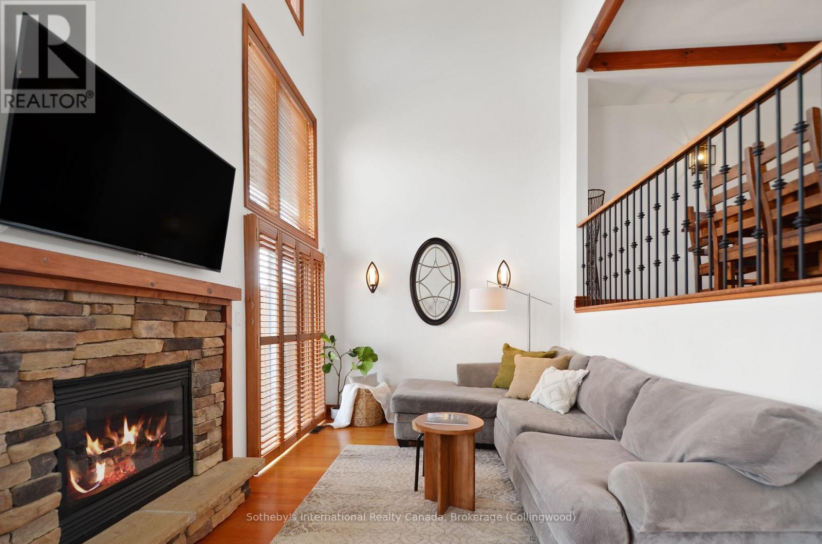 32 - 214 Blueski George Crescent, Blue Mountains, Ontario  L9Y 0V5 - Photo 4 - X10440268