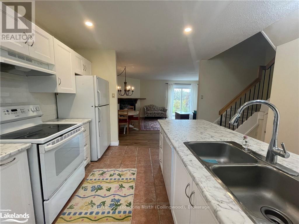 35 - 127 Alfred Street W, Blue Mountains, Ontario  N0H 2P0 - Photo 3 - X10440284