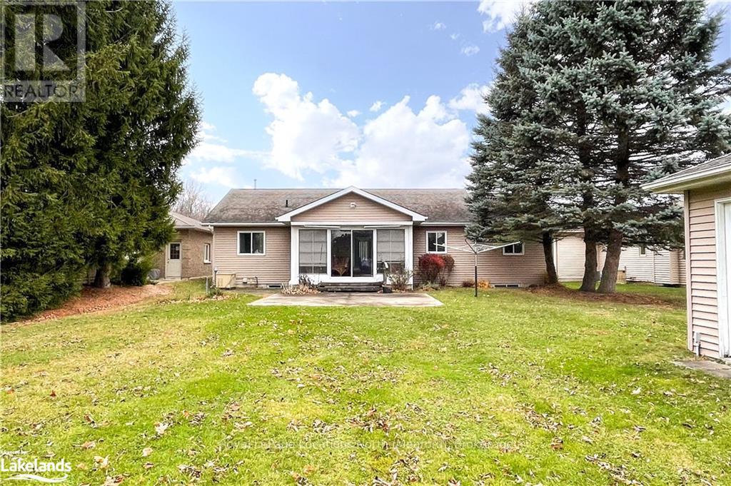 57 Fairway Avenue, Meaford, Ontario  N4L 1X8 - Photo 2 - X10440298