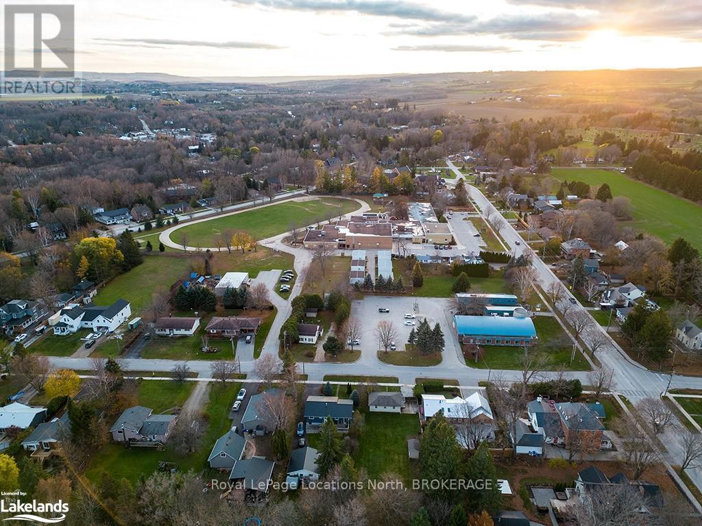 14 Napier Street E, Blue Mountains (Thornbury), Ontario  N0H 2P0 - Photo 11 - X10440337