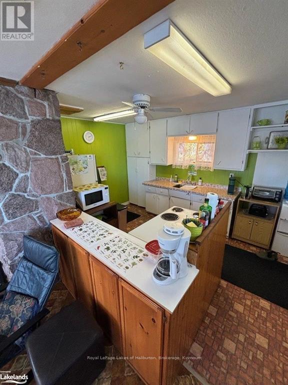 96 Pine Point Trail, Galway-Cavendish And Harvey, Ontario  K0M 2A0 - Photo 11 - X10440346