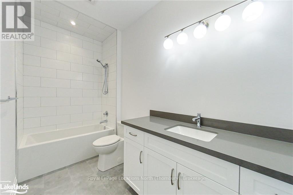 8 - 134 Landry Lane, Blue Mountains, Ontario  N0H 2P0 - Photo 10 - X10440397