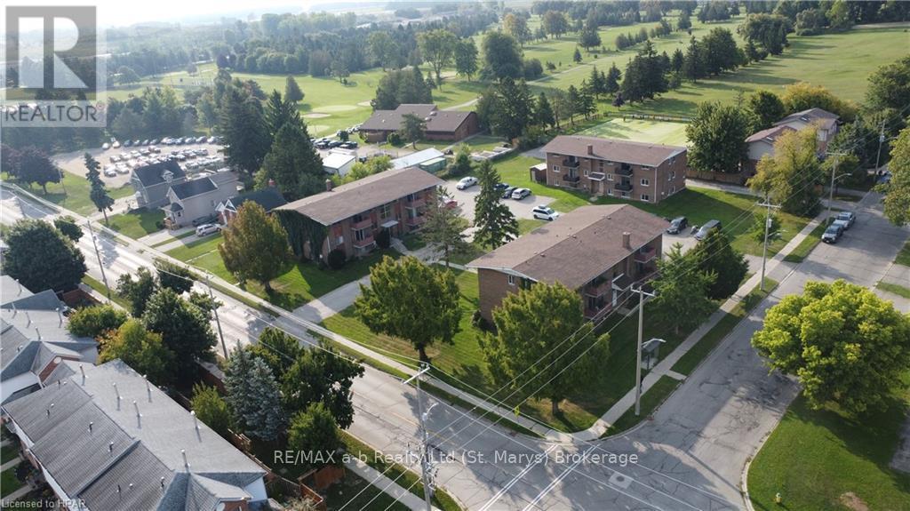 193 Norfolk Street, Stratford, Ontario  N5A 3Z1 - Photo 2 - X10779885
