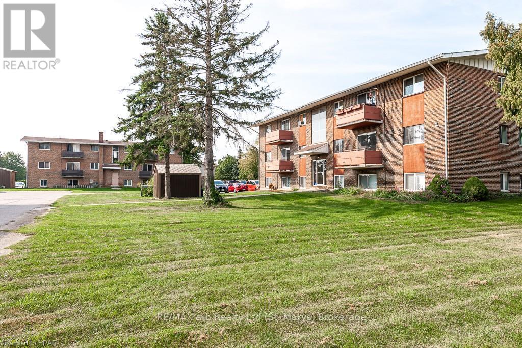 193 Norfolk Street, Stratford, Ontario  N5A 3Z1 - Photo 7 - X10779885