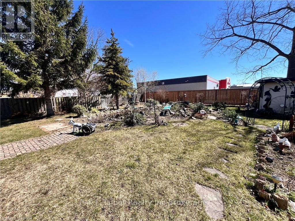 190 Oxford Street, Goderich (Goderich (Town)), Ontario  N7A 1E9 - Photo 30 - X10779887