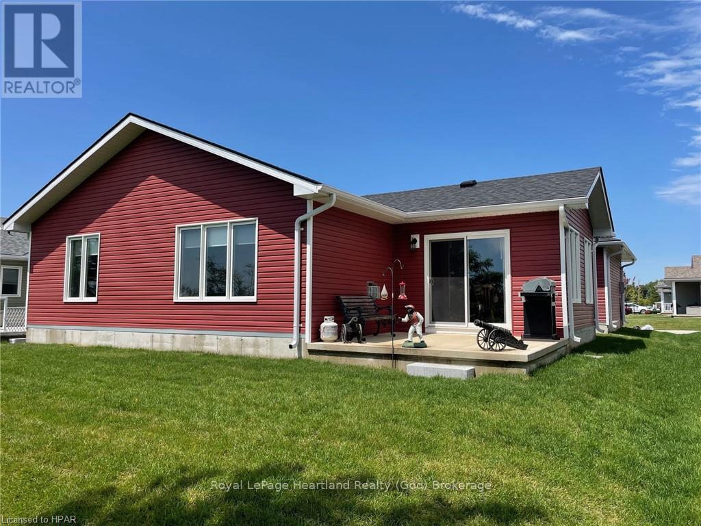 221 Lake Breeze Drive, Ashfield-Colborne-Wawanosh (Colborne), Ontario  N7A 0C6 - Photo 25 - X10779940