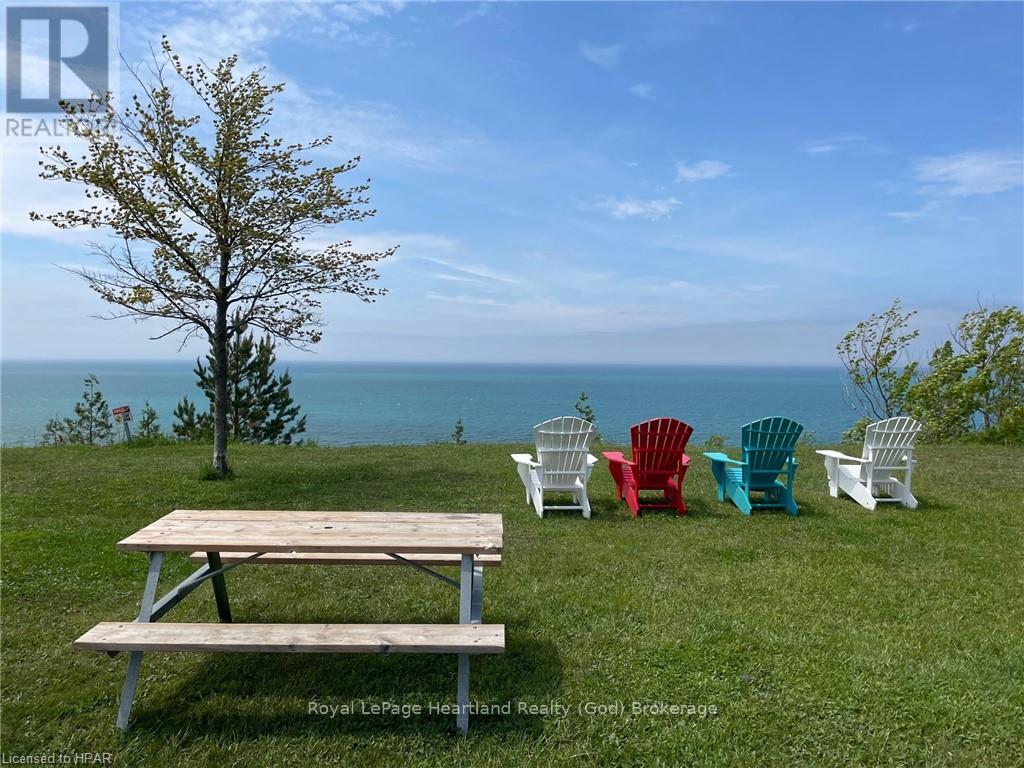 221 Lake Breeze Drive, Ashfield-Colborne-Wawanosh (Colborne), Ontario  N7A 0C6 - Photo 28 - X10779940