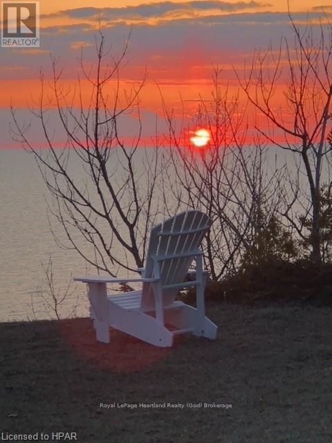 221 Lake Breeze Drive, Ashfield-Colborne-Wawanosh (Colborne), Ontario  N7A 0C6 - Photo 31 - X10779940