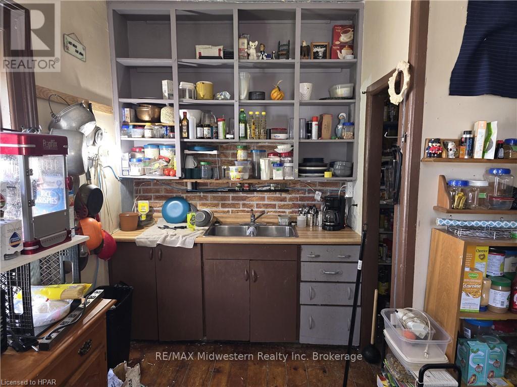 2056 Victoria St, Howick, Ontario  N0G 1X0 - Photo 7 - X10779945