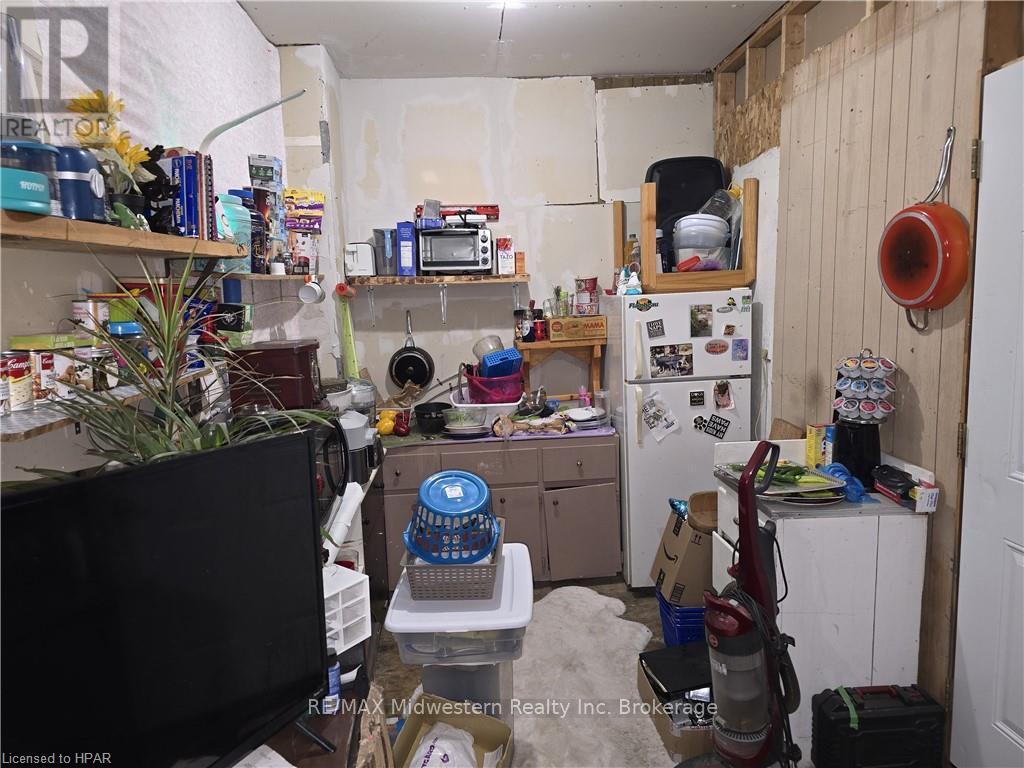 2056 Victoria St, Howick, Ontario  N0G 1X0 - Photo 8 - X10779945