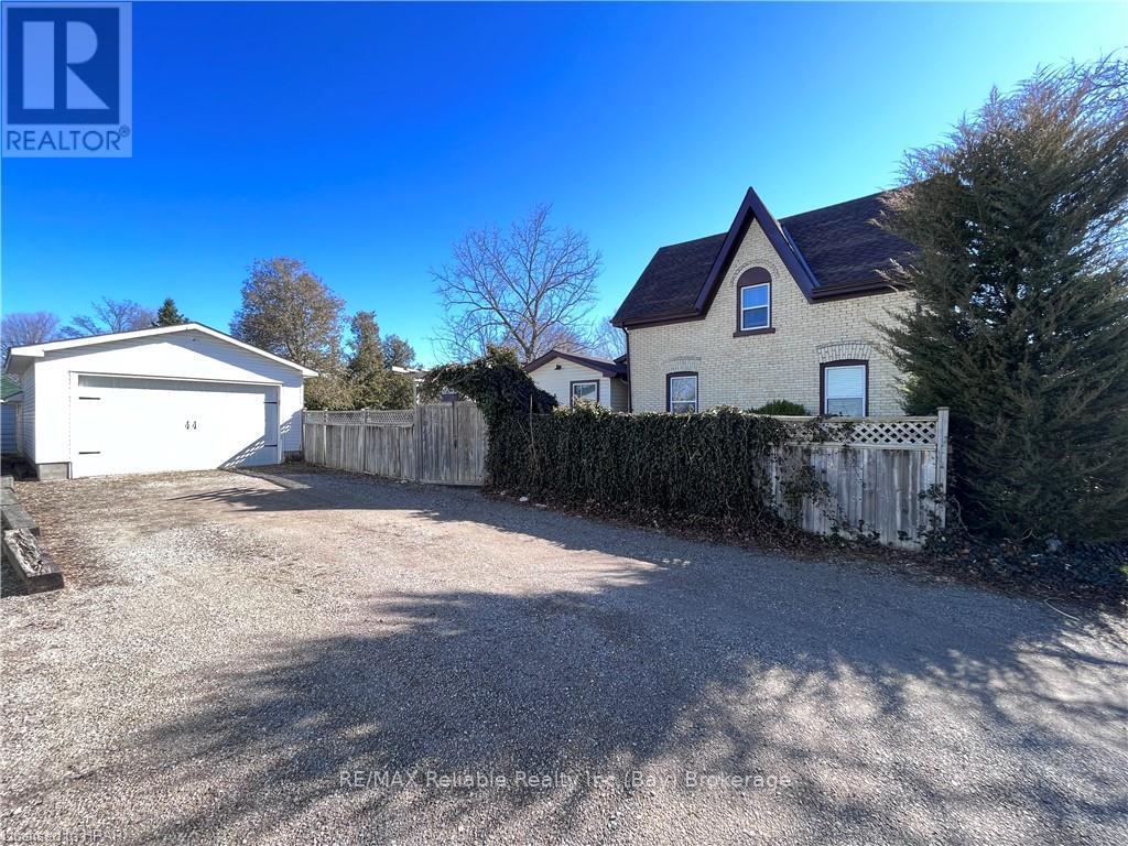 98 Elgin Avenue W, Goderich, Ontario  N7A 2E5 - Photo 4 - X10779975