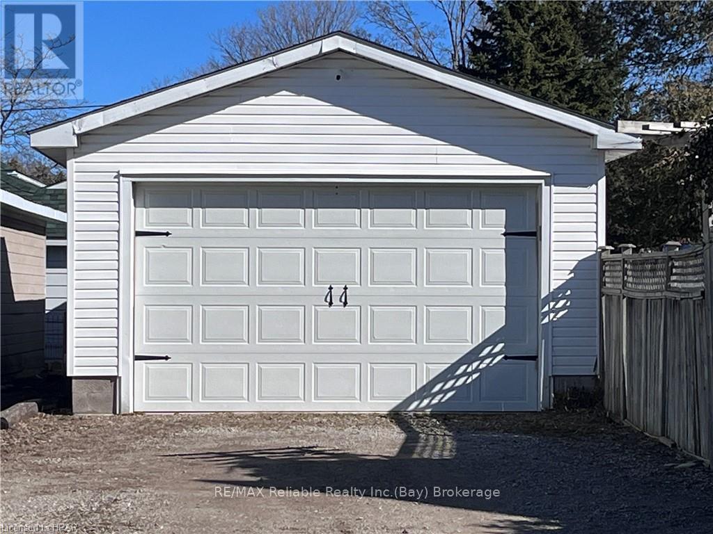 98 Elgin Avenue W, Goderich, Ontario  N7A 2E5 - Photo 5 - X10779975