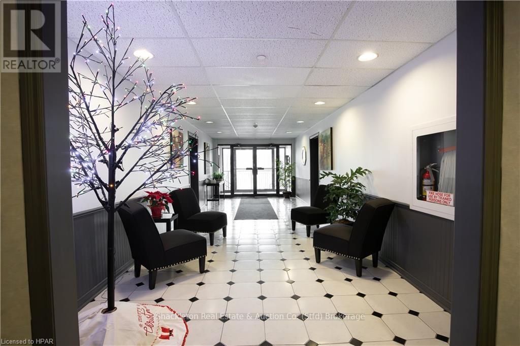 103 - 11 Cobourg Street, Stratford, Ontario  N5A 3E4 - Photo 7 - X10779988