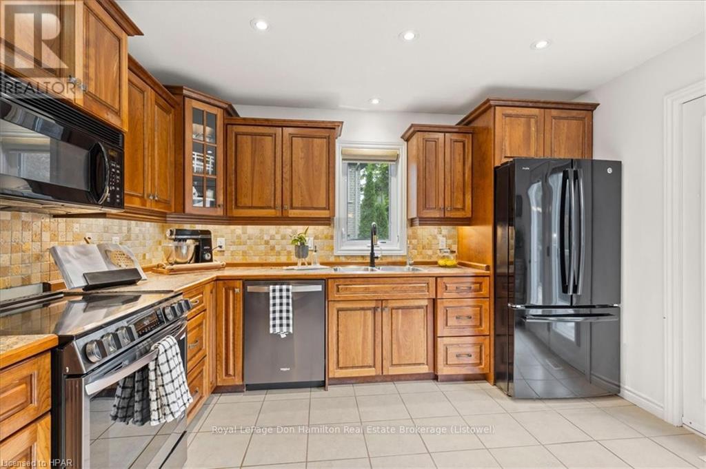 90 River Run Road, Mapleton (Drayton), Ontario  N0G 1P0 - Photo 12 - X10780030