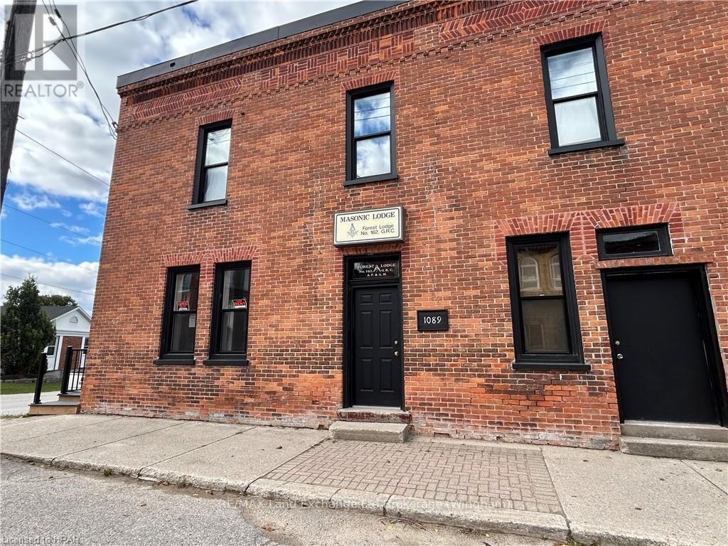 1089 CENTRE STREET, Howick, Ontario