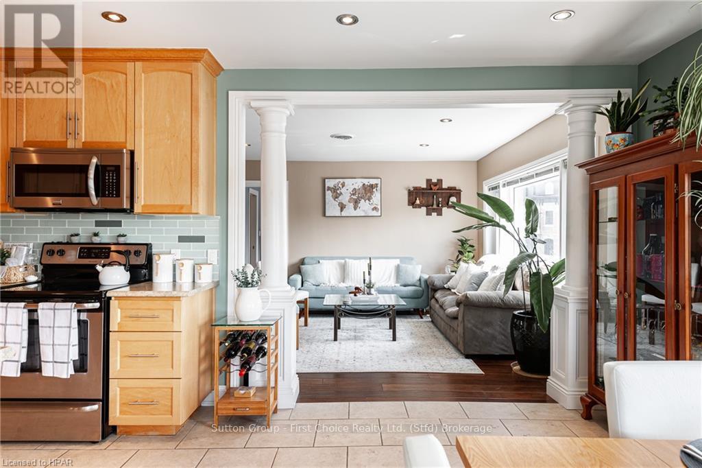 152 St Patrick Street, Stratford, Ontario  N5A 1A9 - Photo 14 - X10780114