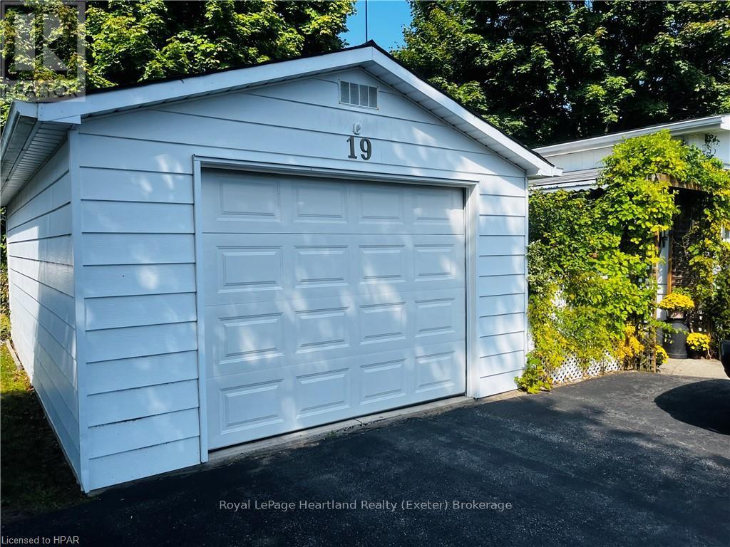 19 George Street, Strathroy-Caradoc, Ontario  N7G 3K9 - Photo 19 - X10780139