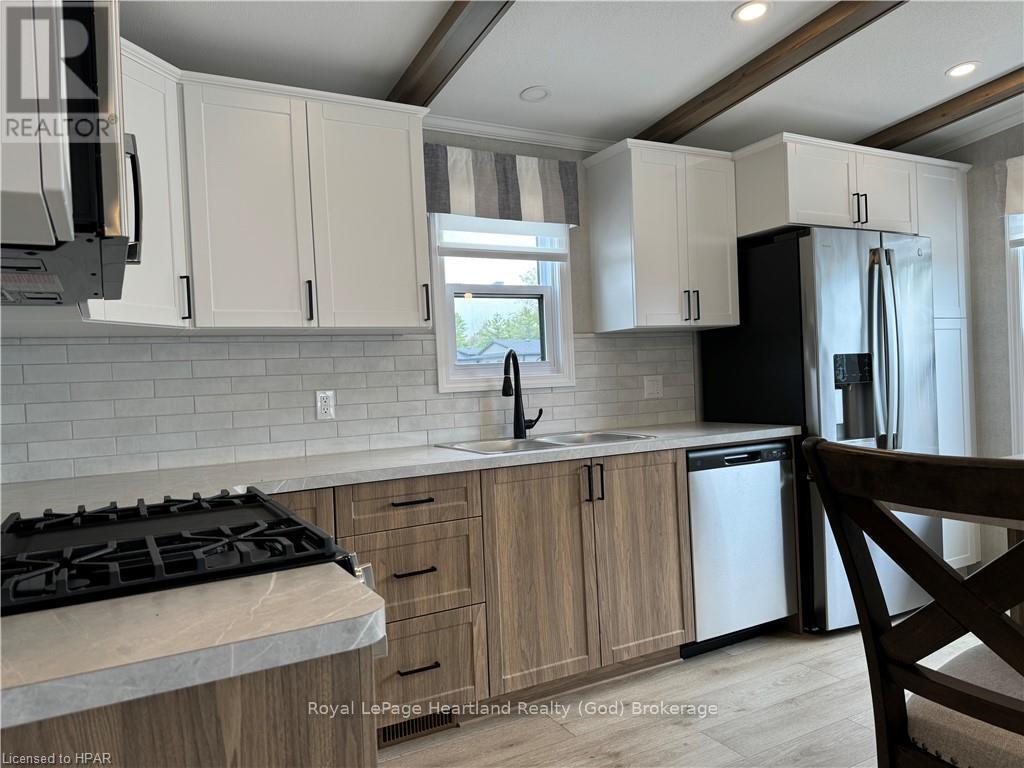 63 - 77683 Bluewater, Central Huron, Ontario  N0M 1G0 - Photo 10 - X10780144