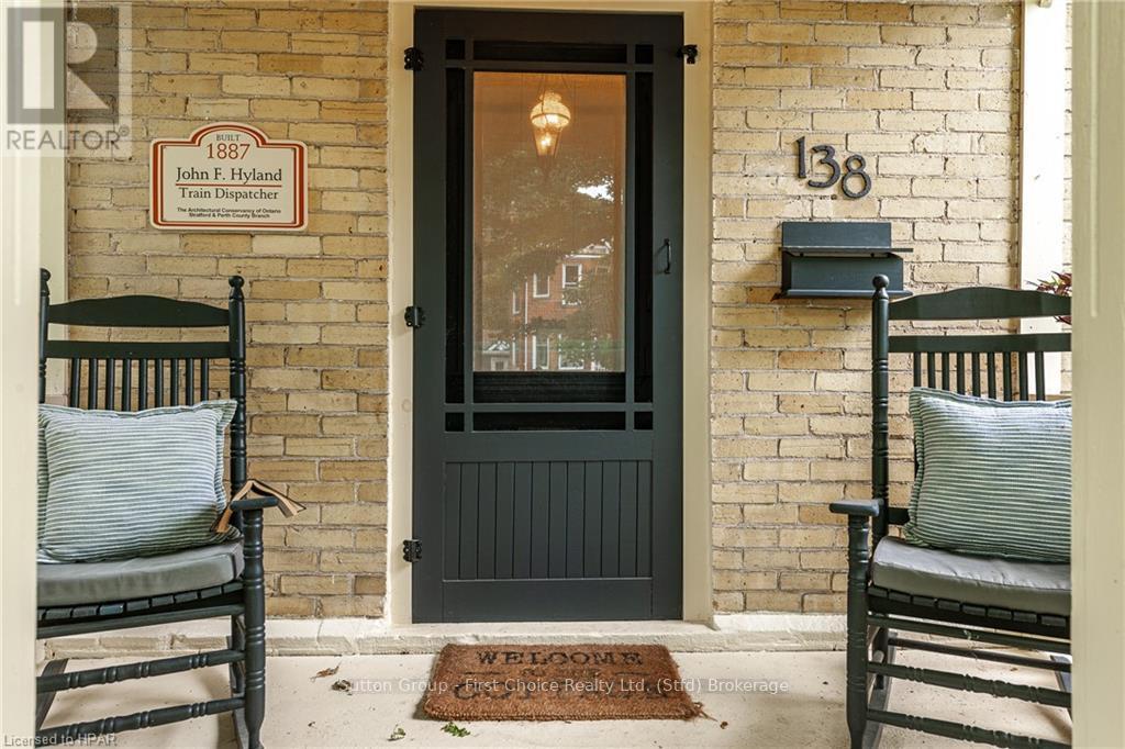 138 Nile Street, Stratford, Ontario  N5A 4E2 - Photo 3 - X10780163