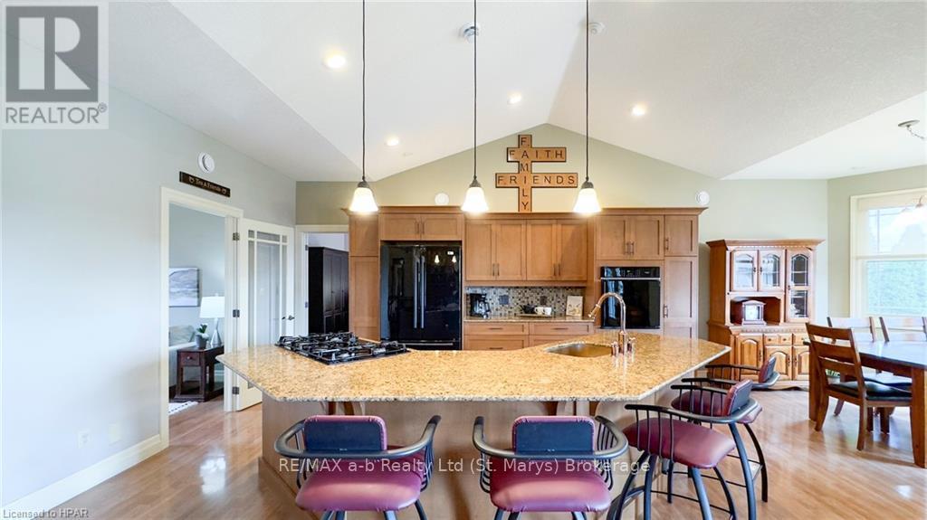 6055 Fischer Road, West Perth (Fullarton), Ontario  N0K 1N0 - Photo 10 - X10780176