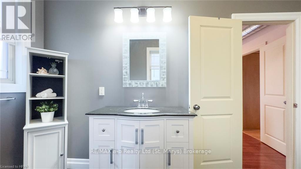 6055 Fischer Road, West Perth (Fullarton), Ontario  N0K 1N0 - Photo 18 - X10780176