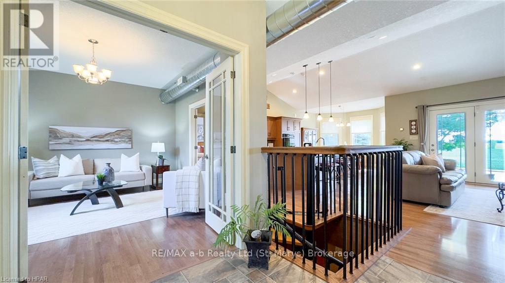 6055 Fischer Road, West Perth (Fullarton), Ontario  N0K 1N0 - Photo 2 - X10780176