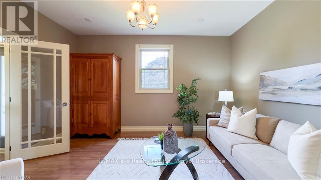 6055 Fischer Road, West Perth (Fullarton), Ontario  N0K 1N0 - Photo 4 - X10780176