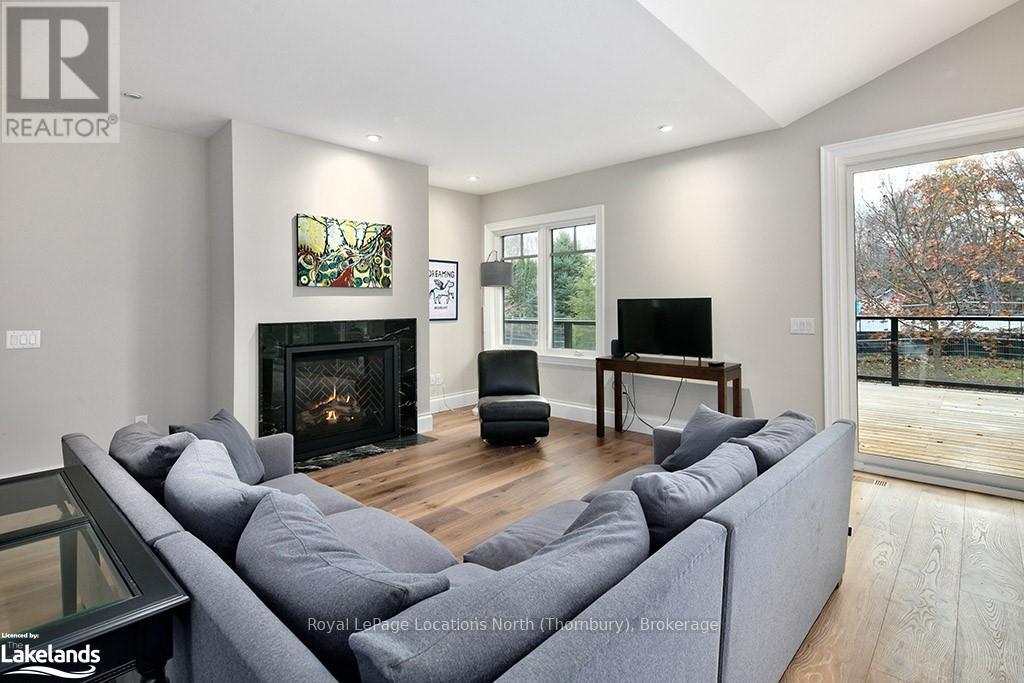 49 Alice Street E, Blue Mountains, Ontario  N0H 2P0 - Photo 6 - X10438412