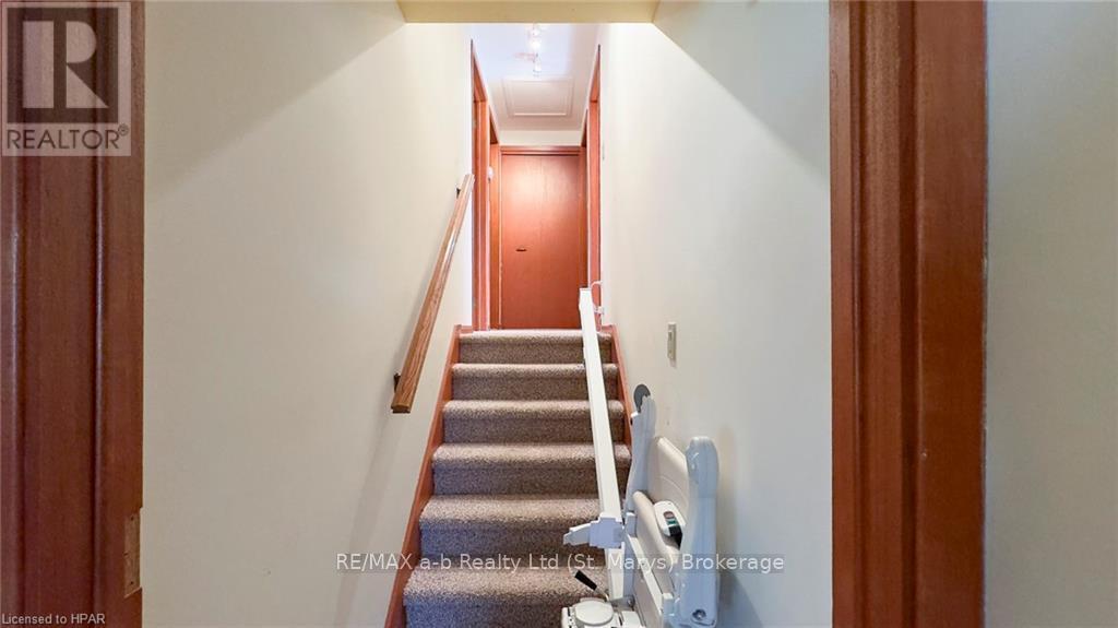 205 Spence Cr Crescent, West Perth (Mitchell), Ontario  N0K 1N0 - Photo 13 - X10780197