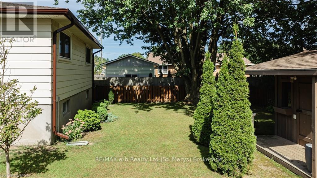 205 Spence Cr Crescent, West Perth (Mitchell), Ontario  N0K 1N0 - Photo 29 - X10780197