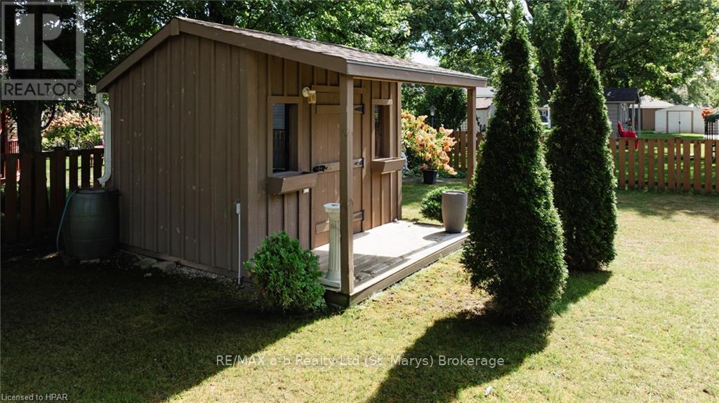 205 Spence Cr Crescent, West Perth (Mitchell), Ontario  N0K 1N0 - Photo 32 - X10780197