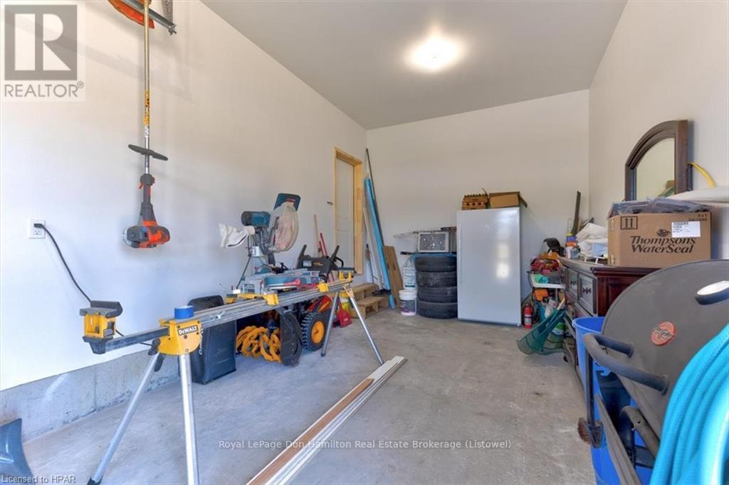 759 Anderson Drive, Huron East, Ontario  N0G 1H0 - Photo 35 - X10780223