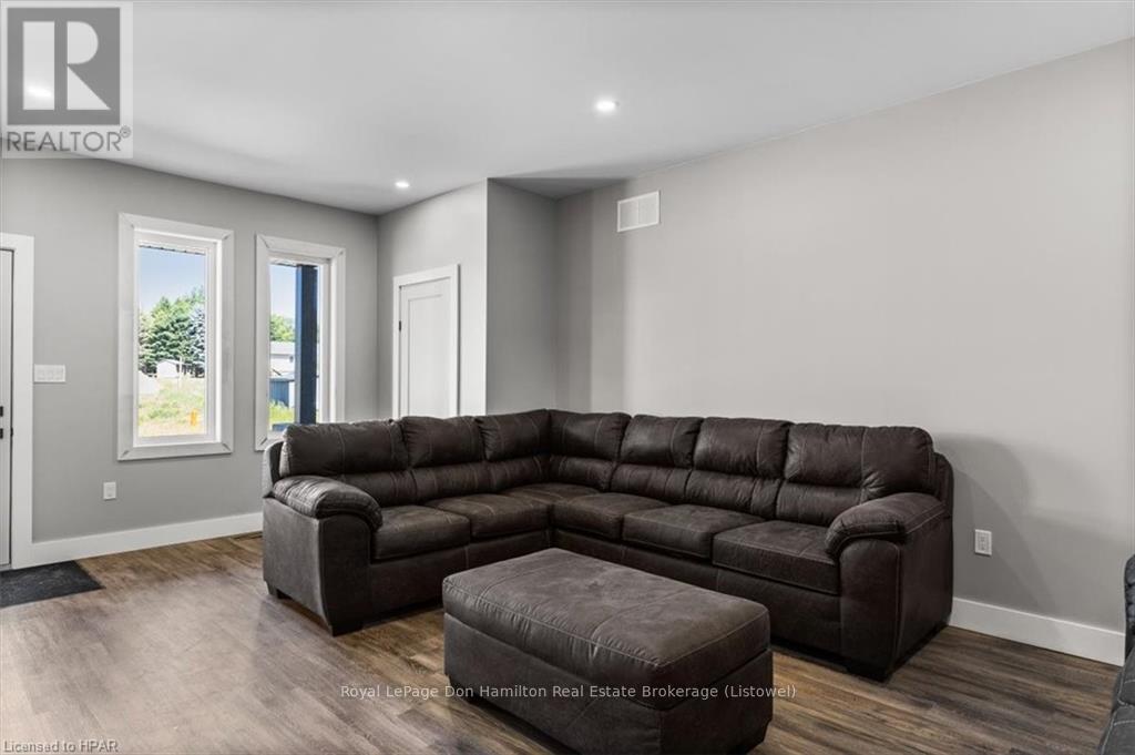 759 Anderson Drive, Huron East, Ontario  N0G 1H0 - Photo 8 - X10780223