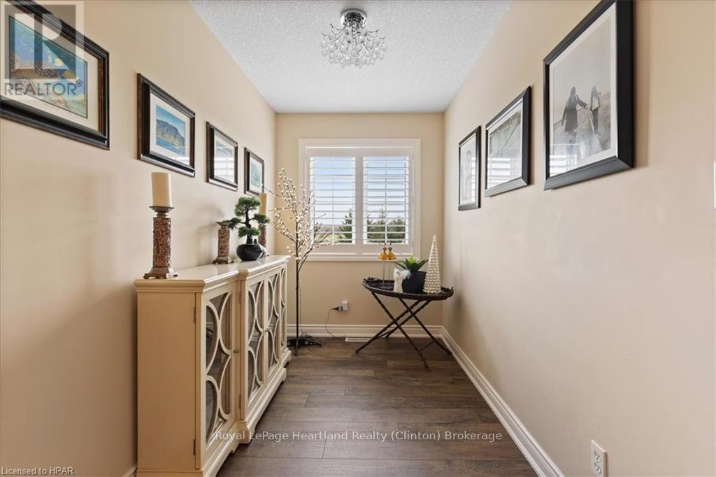 36241 Gore Road, South Huron, Ontario  N0M 1T0 - Photo 29 - X10780225