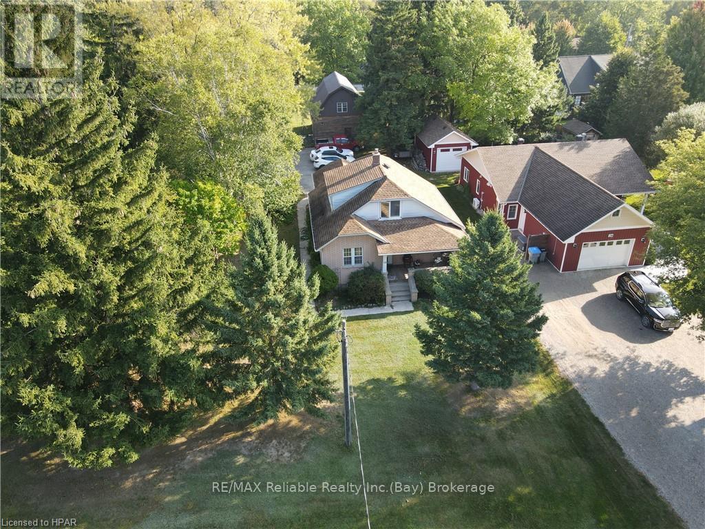 Property at 26 MAIN STREET S image 3