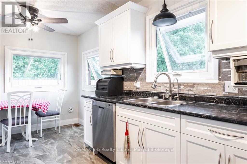 20328 Fairview Road, Thames Centre, Ontario  N0M 2P0 - Photo 18 - X10780240