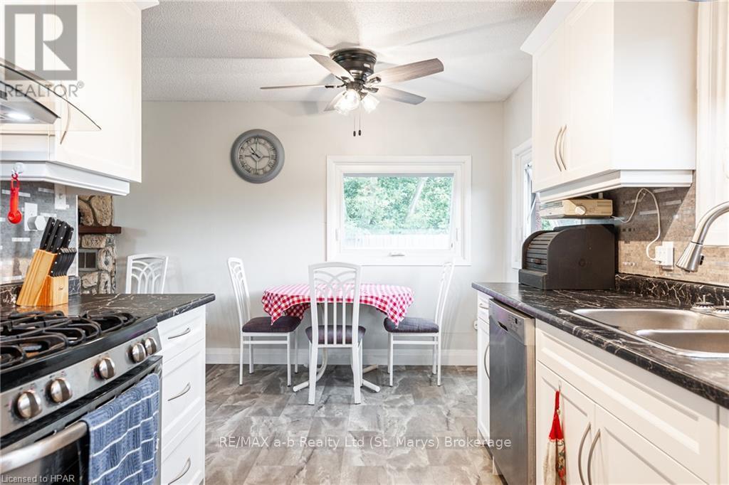 20328 Fairview Road, Thames Centre, Ontario  N0M 2P0 - Photo 19 - X10780240