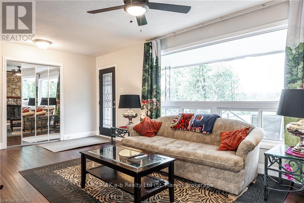 20328 Fairview Road, Thames Centre, Ontario  N0M 2P0 - Photo 8 - X10780240