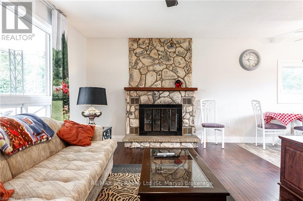 20328 Fairview Road, Thames Centre, Ontario  N0M 2P0 - Photo 9 - X10780240