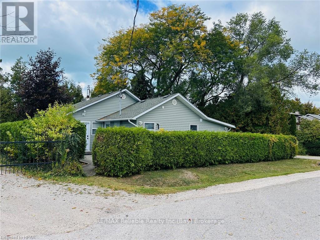 117 Tuyll Street, Bluewater (Bayfield), Ontario  N0M 1G0 - Photo 6 - X10780272