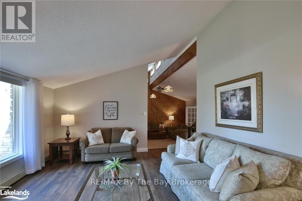 39 Trillium Court, Wasaga Beach, Ontario  L9Z 1R5 - Photo 13 - S10439286