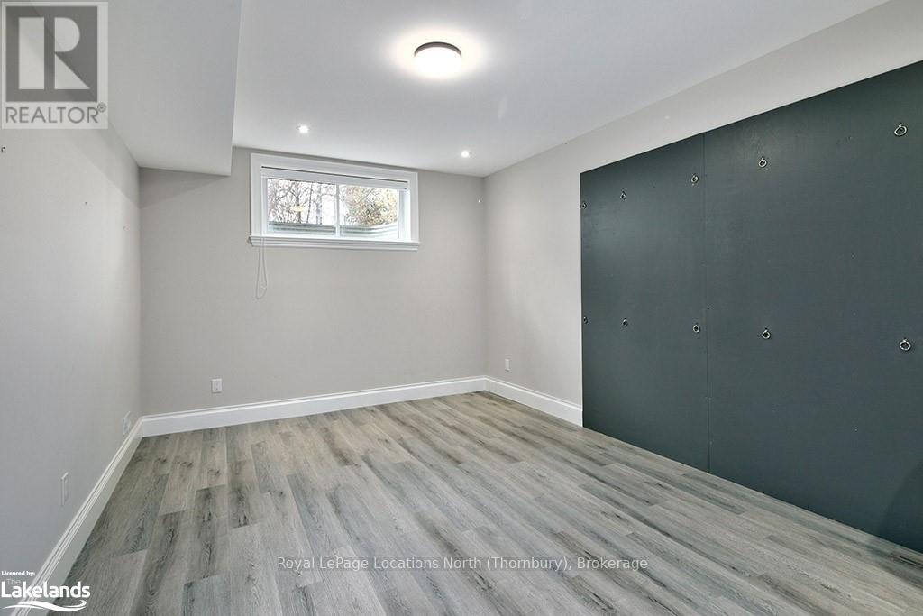 49 Alice Street E, Blue Mountains, Ontario  N0H 2P0 - Photo 15 - X10438412