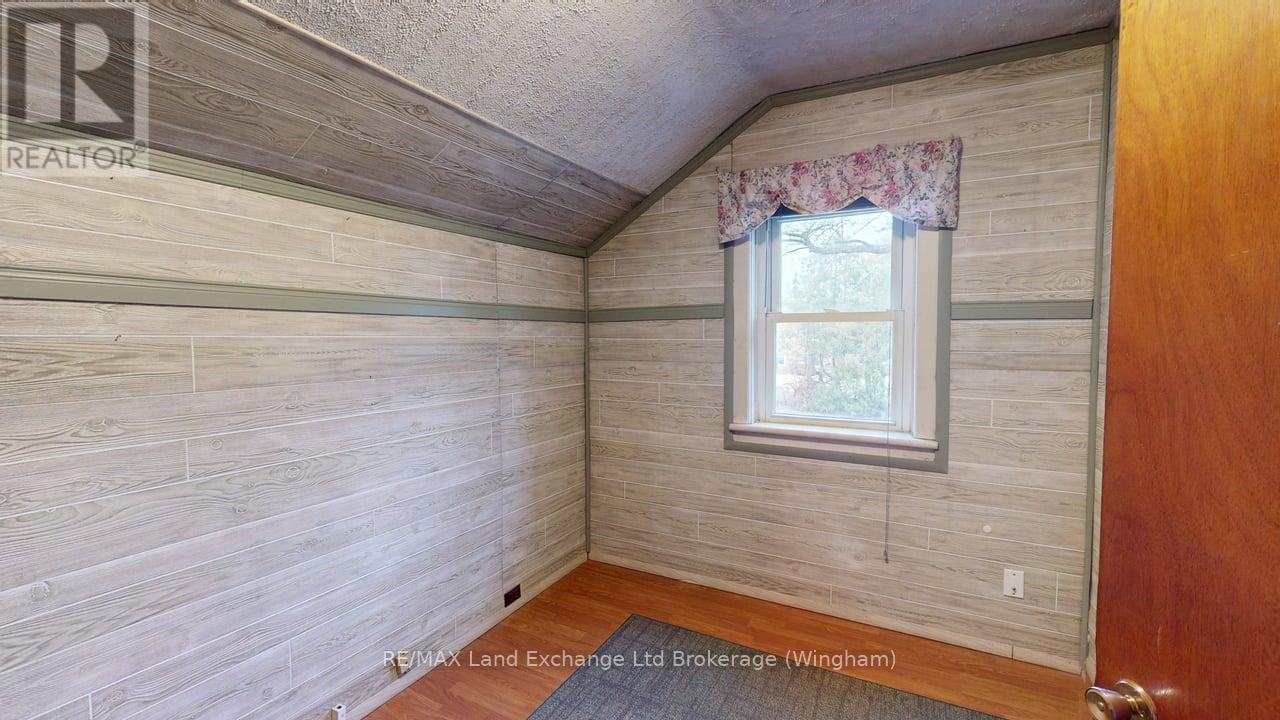 208 Edward St Street, North Huron (Wingham), Ontario  N0G 2W0 - Photo 15 - X10780295