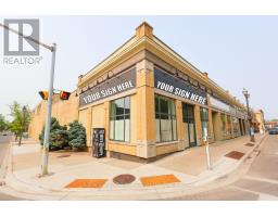 73 Albert Street, Stratford, Ca