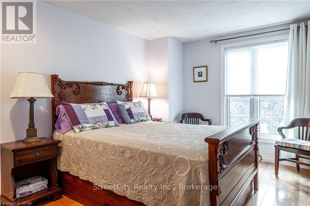 60 Meighen Mews, Stratford, Ontario  N4Z 1B5 - Photo 18 - X10780382