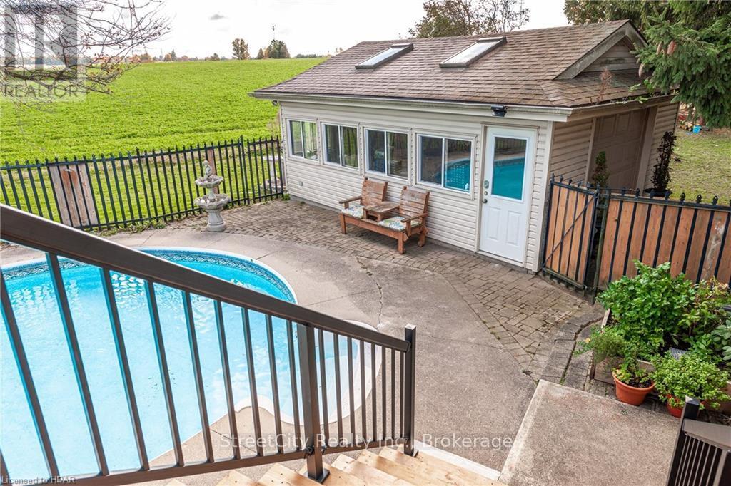 60 Meighen Mews, Stratford, Ontario  N4Z 1B5 - Photo 29 - X10780382